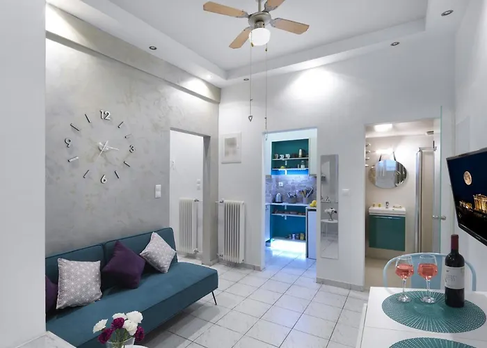 The Acropolitan - Your Home Under The Acropolis